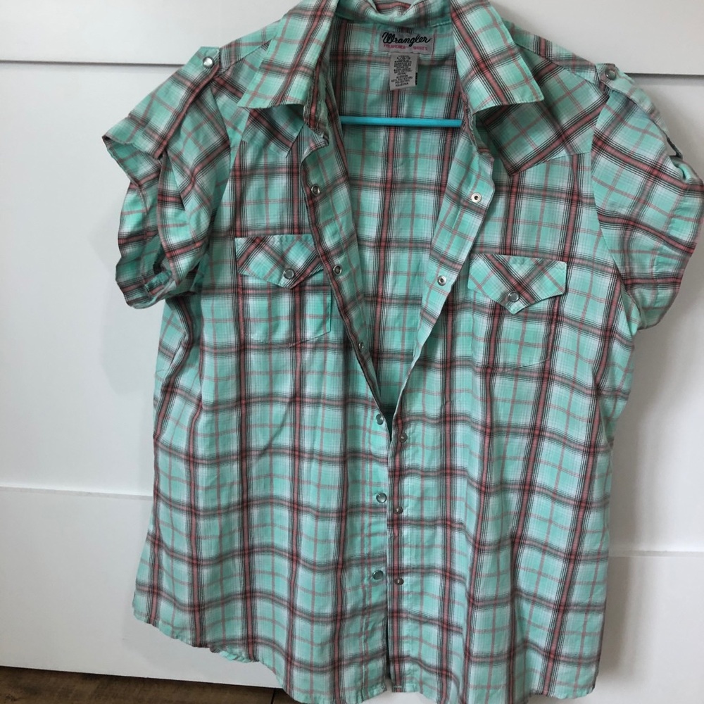 Wrangler Short Sleeve Button Down